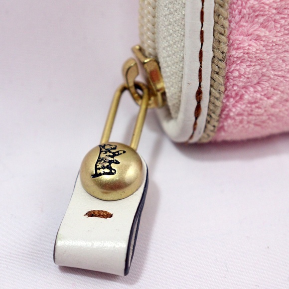 Authentic Pink Juicy Couture Wallet - Picture 2 of 8